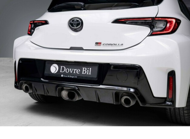 toyota-corolla-bensin-2023-big-14