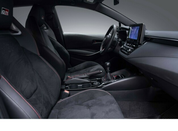 toyota-corolla-bensin-2023-big-42