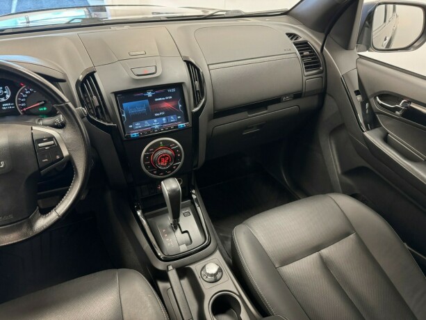 isuzu-d-max-diesel-2020-big-13