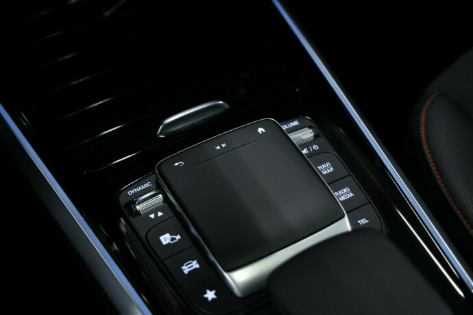 mercedes-benz-eqb-elektrisitet-2022-big-17