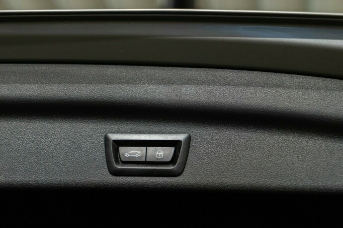 bmw-ix1-elektrisitet-2023-big-12