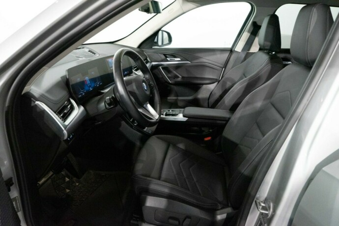bmw-ix1-elektrisitet-2023-big-7