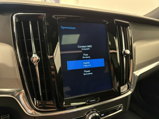 volvo-v90-elektrisitetbensin-2019-big-26
