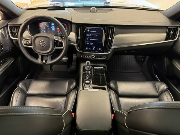 volvo-v90-elektrisitetbensin-2019-big-14