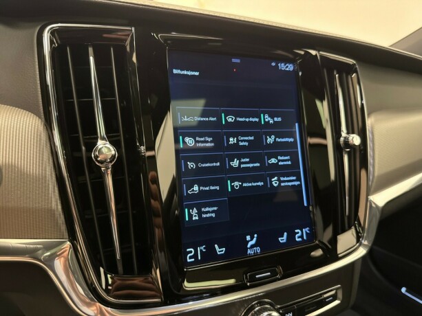 volvo-v90-elektrisitetbensin-2019-big-33