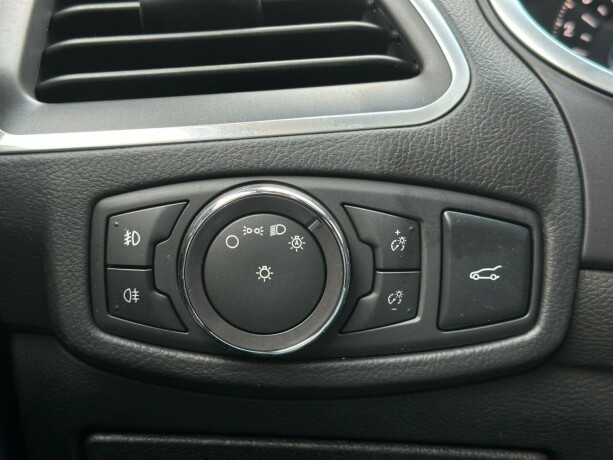 ford-edge-diesel-2017-big-28