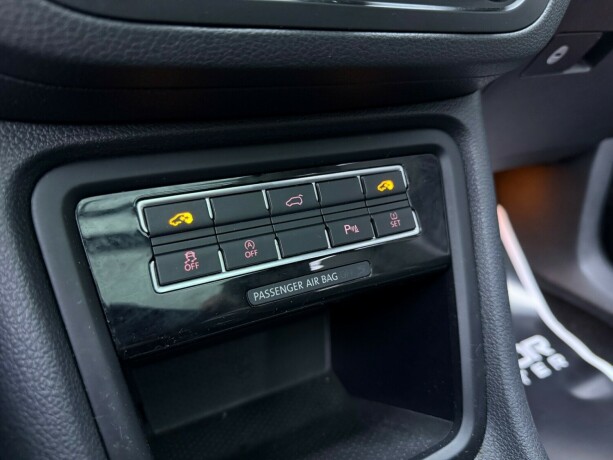 volkswagen-sharan-diesel-2013-big-21