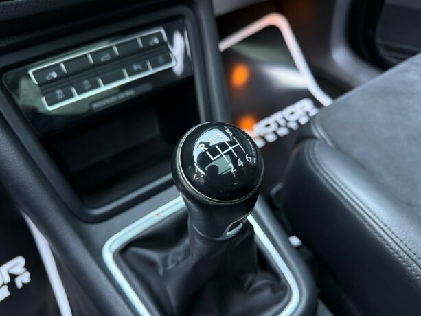 volkswagen-sharan-diesel-2013-big-22