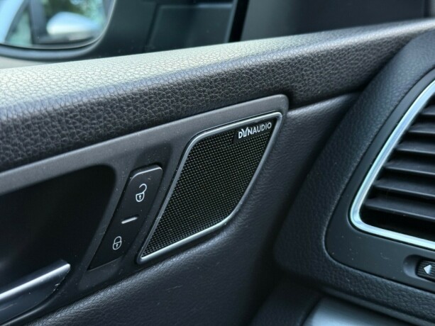 volkswagen-sharan-diesel-2013-big-24