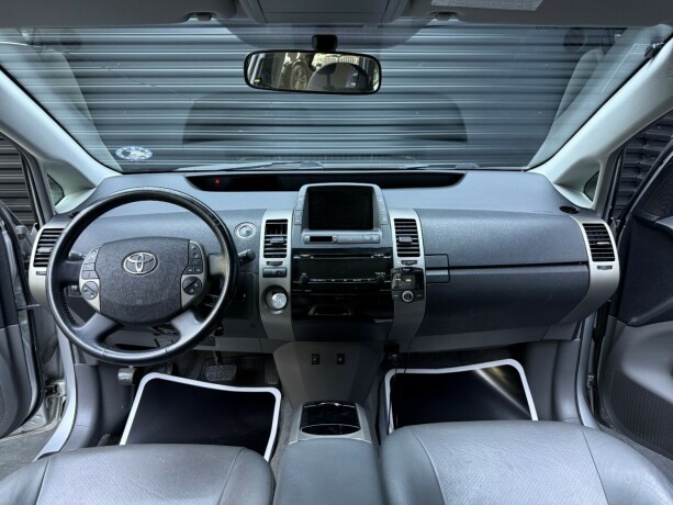toyota-prius-elektrisitetbensin-2009-big-11