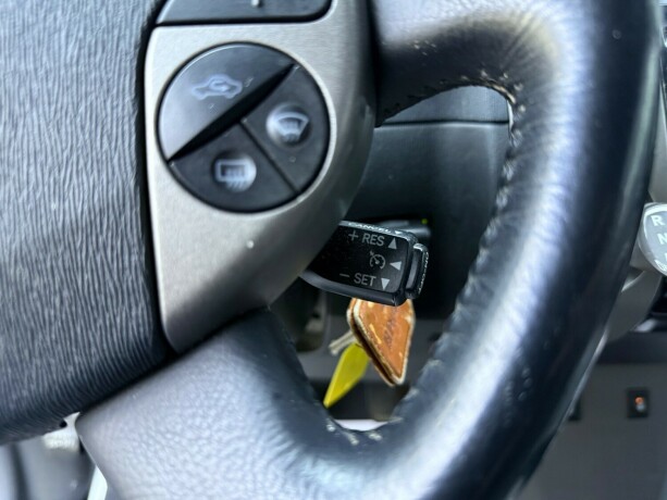 toyota-prius-elektrisitetbensin-2009-big-16