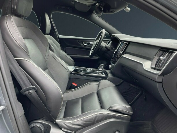 volvo-s60-elektrisitetbensin-2020-big-12