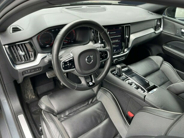 volvo-s60-elektrisitetbensin-2020-big-10