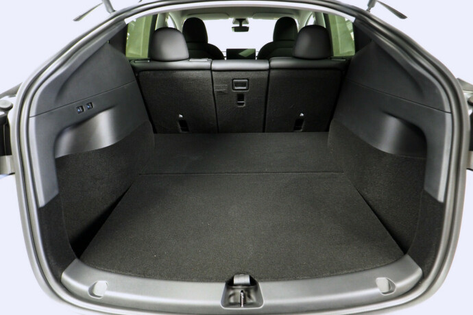 tesla-model-y-elektrisitet-2024-big-31