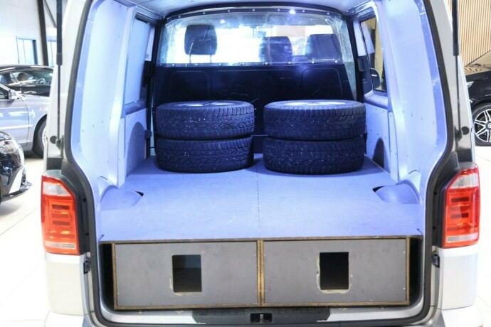 volkswagen-transporter-diesel-2016-big-7
