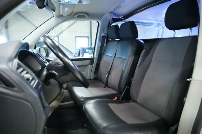 volkswagen-transporter-diesel-2016-big-4