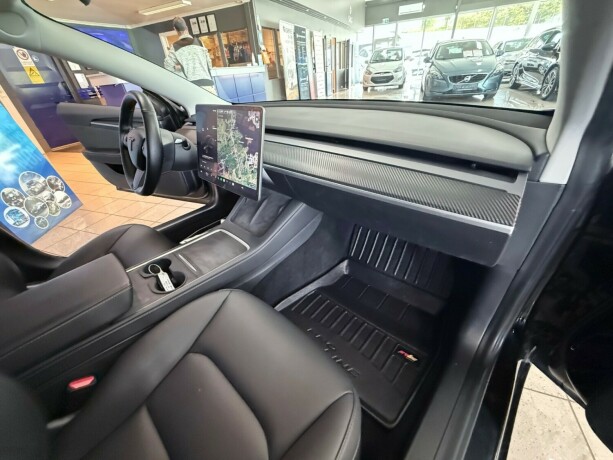tesla-model-3-elektrisitet-2021-big-31