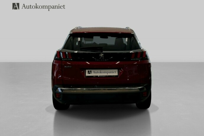peugeot-3008-bensin-2018-big-4
