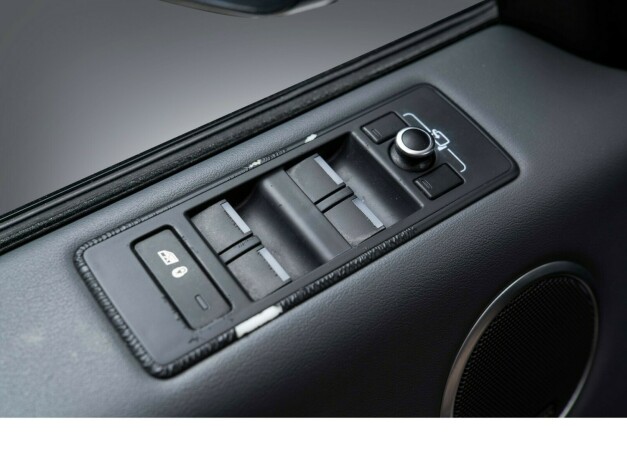 land-rover-range-rover-sport-bensin-2014-big-34