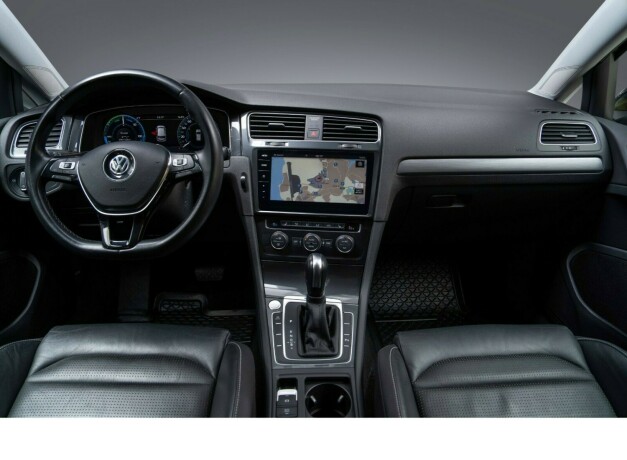 volkswagen-golf-elektrisitet-2020-big-9