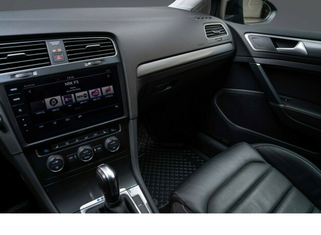 volkswagen-golf-elektrisitet-2020-big-12
