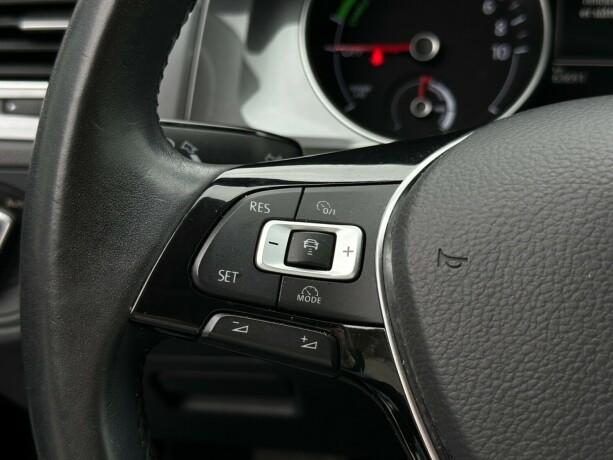 volkswagen-golf-elektrisitet-2016-big-16