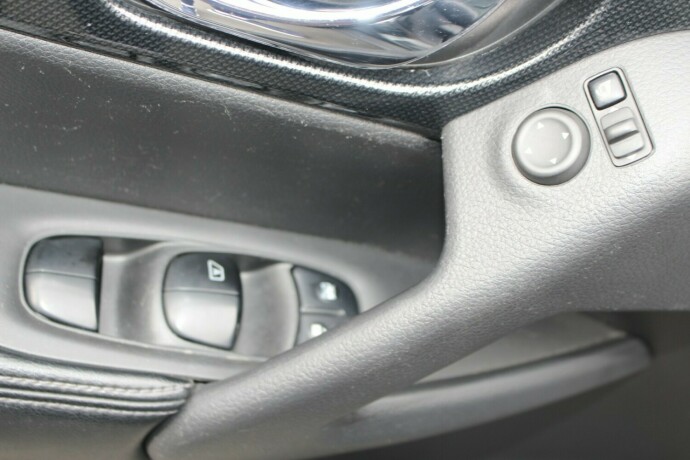 nissan-x-trail-diesel-2014-big-8