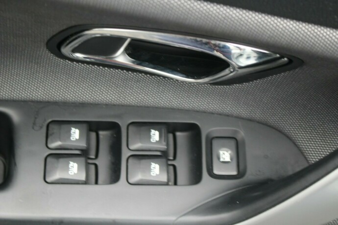 kia-cee039d-diesel-2013-big-5