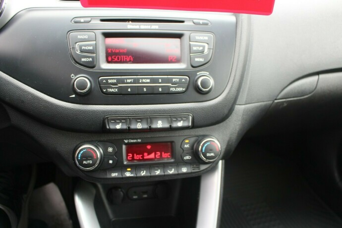 kia-cee039d-diesel-2013-big-9