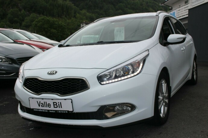 kia-cee039d-diesel-2013-big-1