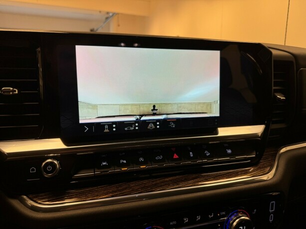 gmc-sierra-diesel-2025-big-27