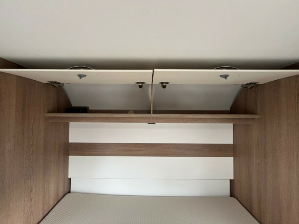 dethleffs-trend-i-7057-2-enkle-senger-truma-6eh-diesel-2018-big-47