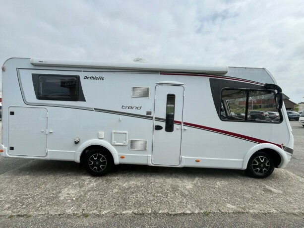 dethleffs-trend-i-7057-2-enkle-senger-truma-6eh-diesel-2018-big-3