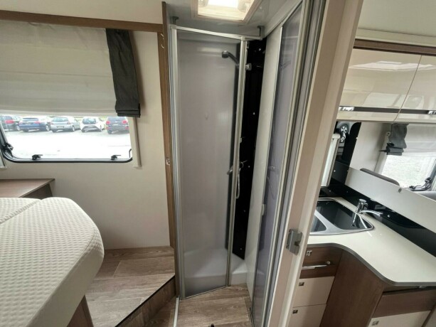 dethleffs-trend-i-7057-2-enkle-senger-truma-6eh-diesel-2018-big-42