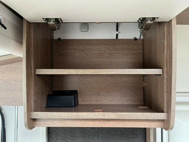 dethleffs-trend-i-7057-2-enkle-senger-truma-6eh-diesel-2018-big-22