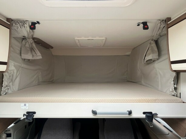 dethleffs-trend-i-7057-2-enkle-senger-truma-6eh-diesel-2018-big-18