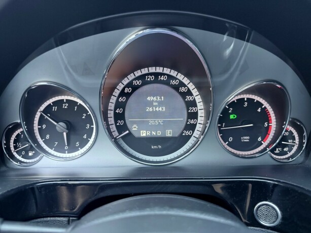 mercedes-benz-e-klasse-diesel-2010-big-16