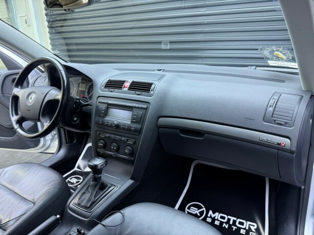 skoda-octavia-diesel-2009-big-11