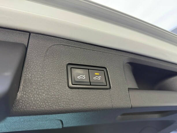 volkswagen-passat-elektrisitetbensin-2017-big-40