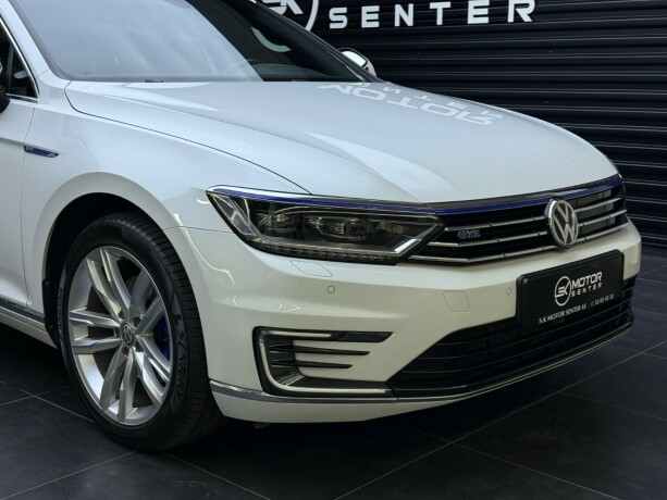 volkswagen-passat-elektrisitetbensin-2017-big-2