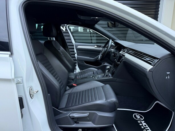 volkswagen-passat-elektrisitetbensin-2017-big-36