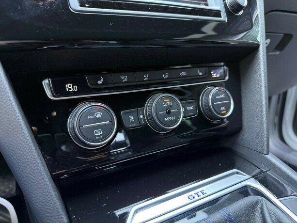 volkswagen-passat-elektrisitetbensin-2017-big-31
