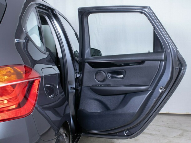 bmw-2-serie-elektrisitetbensin-2018-big-17