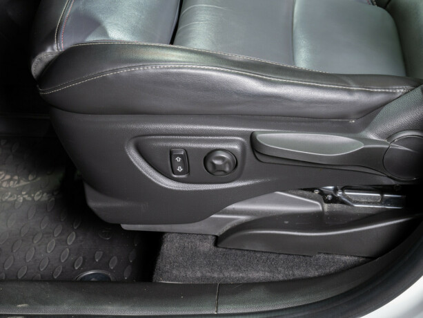 opel-mokka-bensin-2013-big-39
