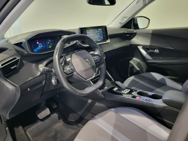 peugeot-2008-elektrisitet-2021-big-11