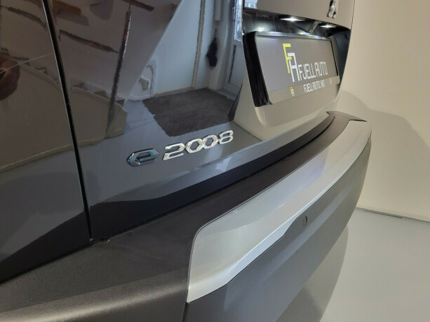 peugeot-2008-elektrisitet-2021-big-9
