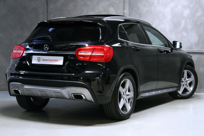 mercedes-benz-gla-bensin-2017-big-1