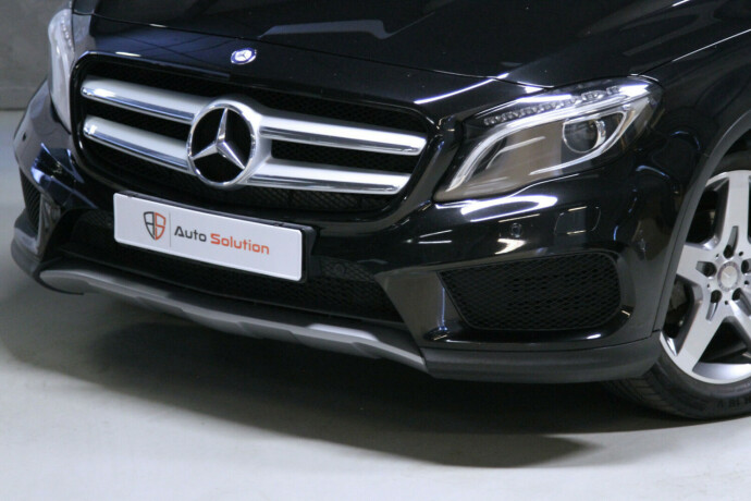 mercedes-benz-gla-bensin-2017-big-20