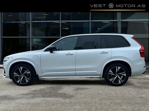 volvo-xc-90-elektrisitetbensin-2020-big-3