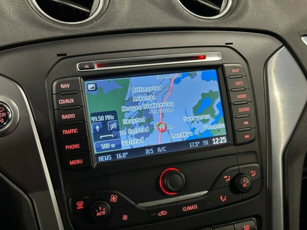 ford-mondeo-diesel-2014-big-16